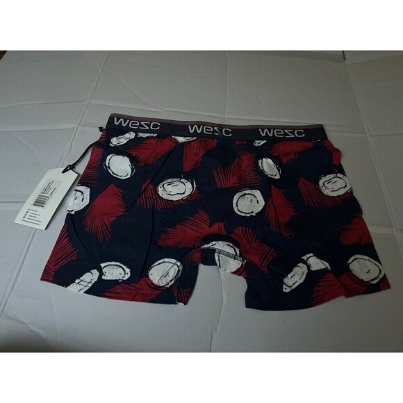 NWT WeSC Men‘s Boxer Brief Underwear Size L Benjamin Coconut Navy Blue Red white - Picture 2 of 3